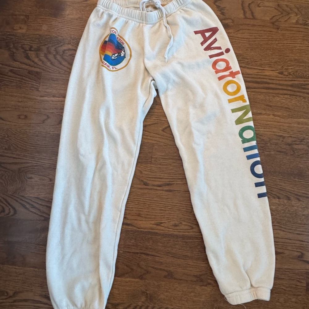 Aviator Vintage Nation White Sweatpants with Multicolor Logo SIZE S
